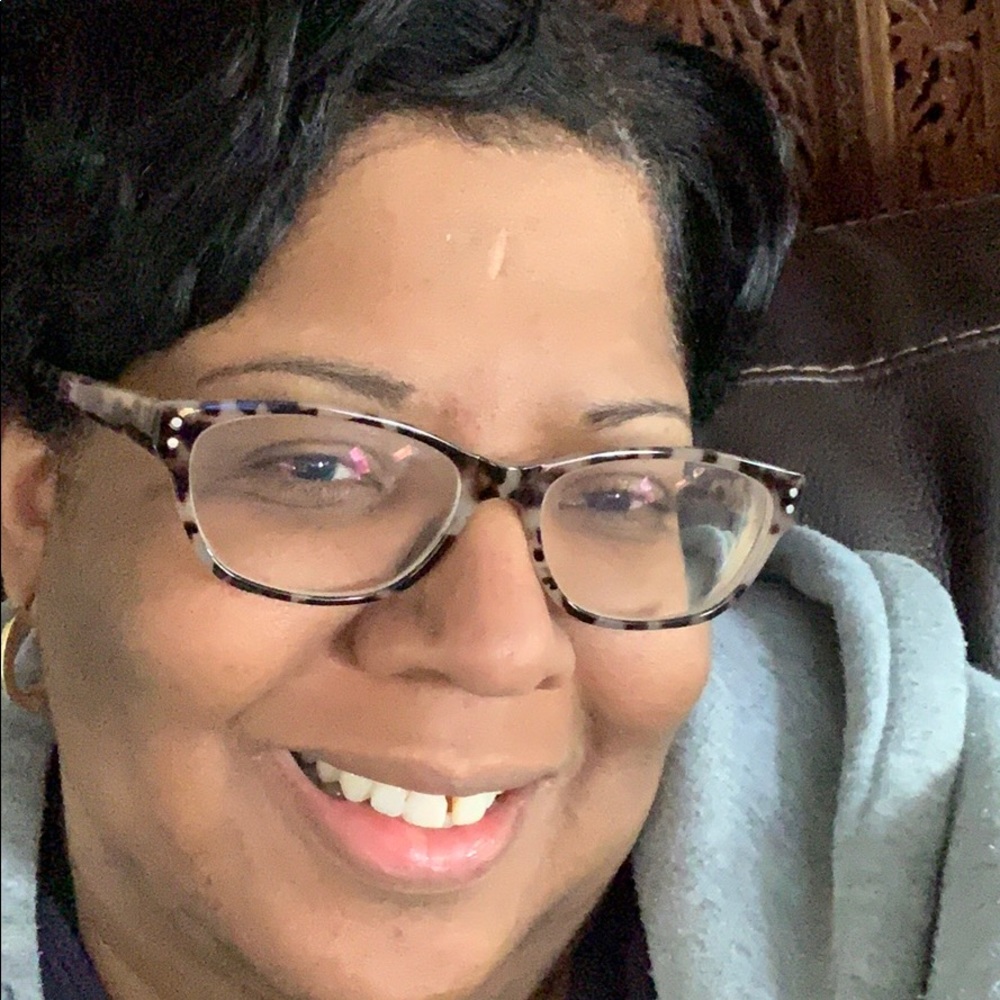 Meet your Posher, Tamera